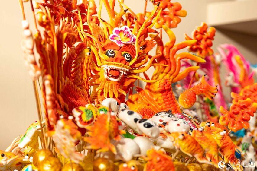 陝西省の麺塑作品（撮影?盧鵬宇）。