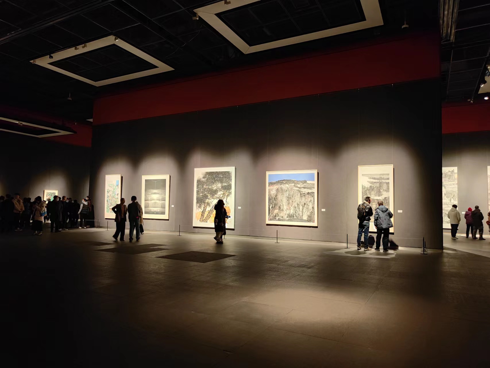 “天地人和 山河壯麗——當代山水畫名家邀請展”在山東美術館開幕